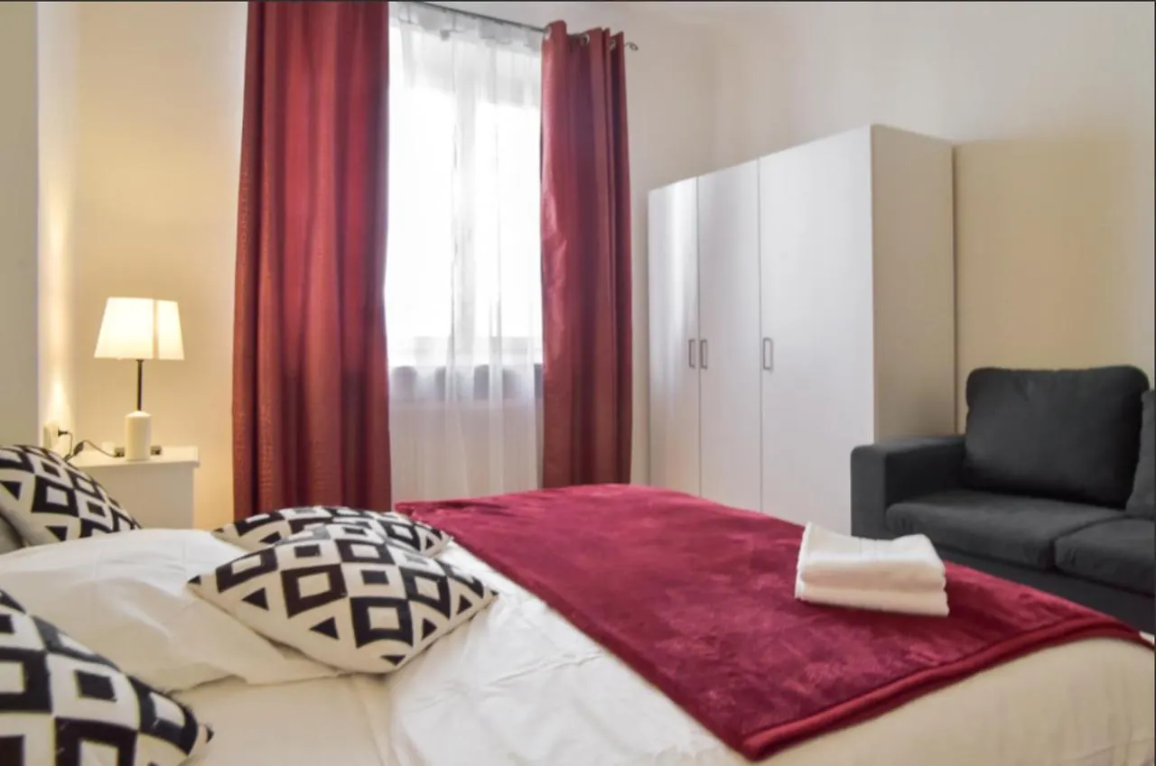 Cozy Room In Stuttgart Near Center With Shared Bathroom And Kitchen 0*,  Germany